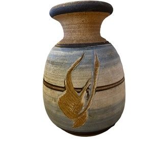 Hand Thrown Great Plains Pottery vase by Steve Rogers signed